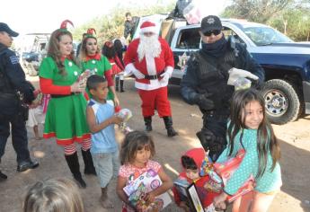 Inicia acopio de juguetes para el Policlaus 2018