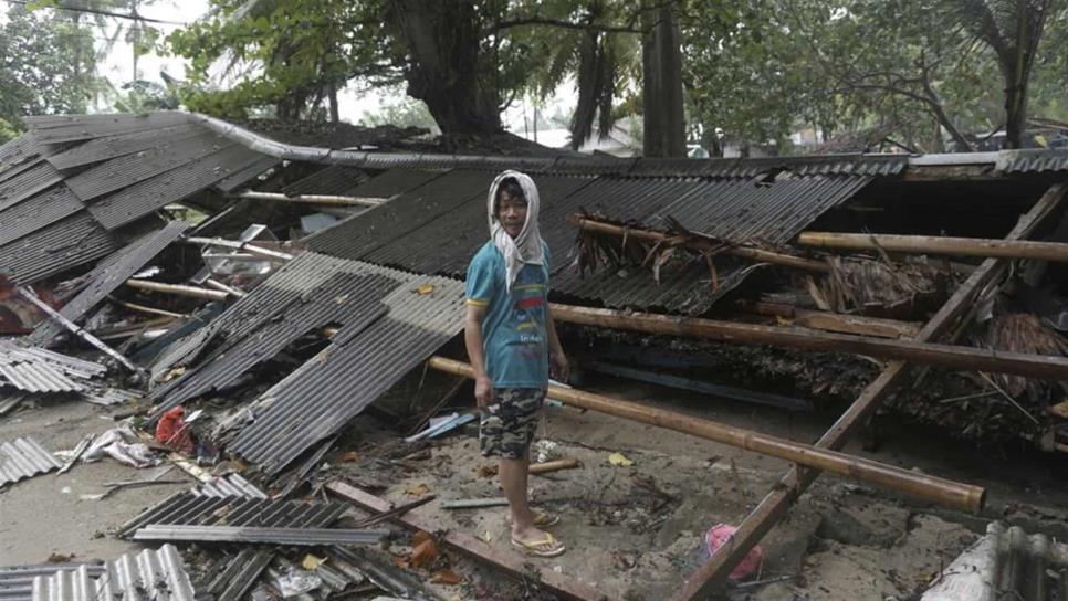 Suman 222 los muertos tras tsunami en el oeste de Indonesia