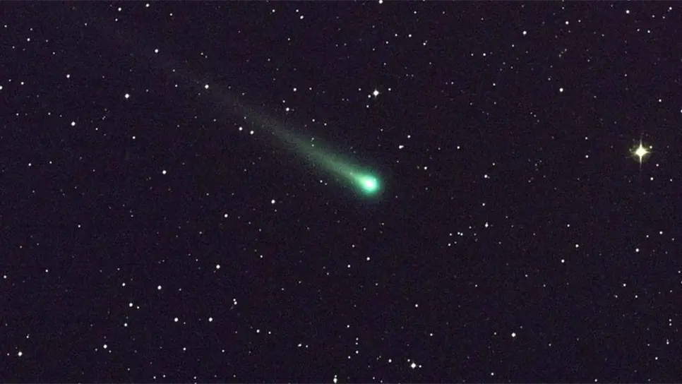 NASA muestra fotografías del cometa más brillante de 2018