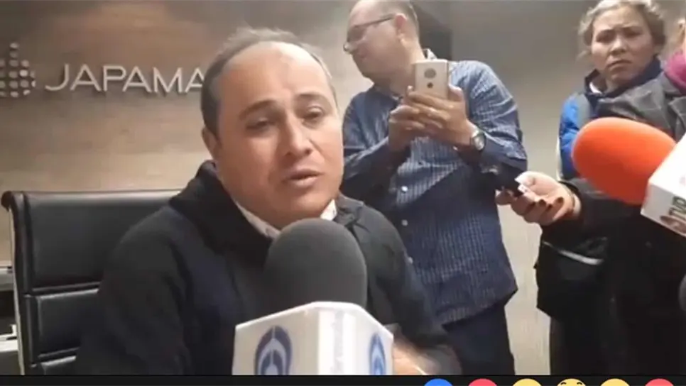 Yo no estoy aferrado a un puesto: Luis Felipe Villegas