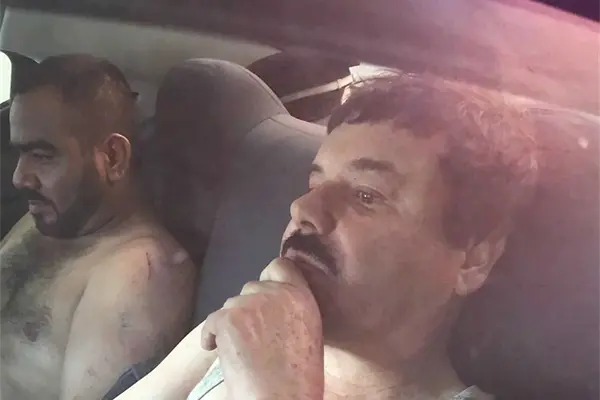 Escapó por la alcantarilla pero fue detenido por un federal Escapó por la alcantarilla pero fue detenido por un federal