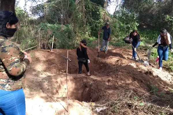 Rastreadoras por la Paz hallan 3 osamentas en El Téroque Viejo, El Fuerte Rastreadoras por la Paz hallan 3 osamentas en El Téroque Viejo, El Fuerte