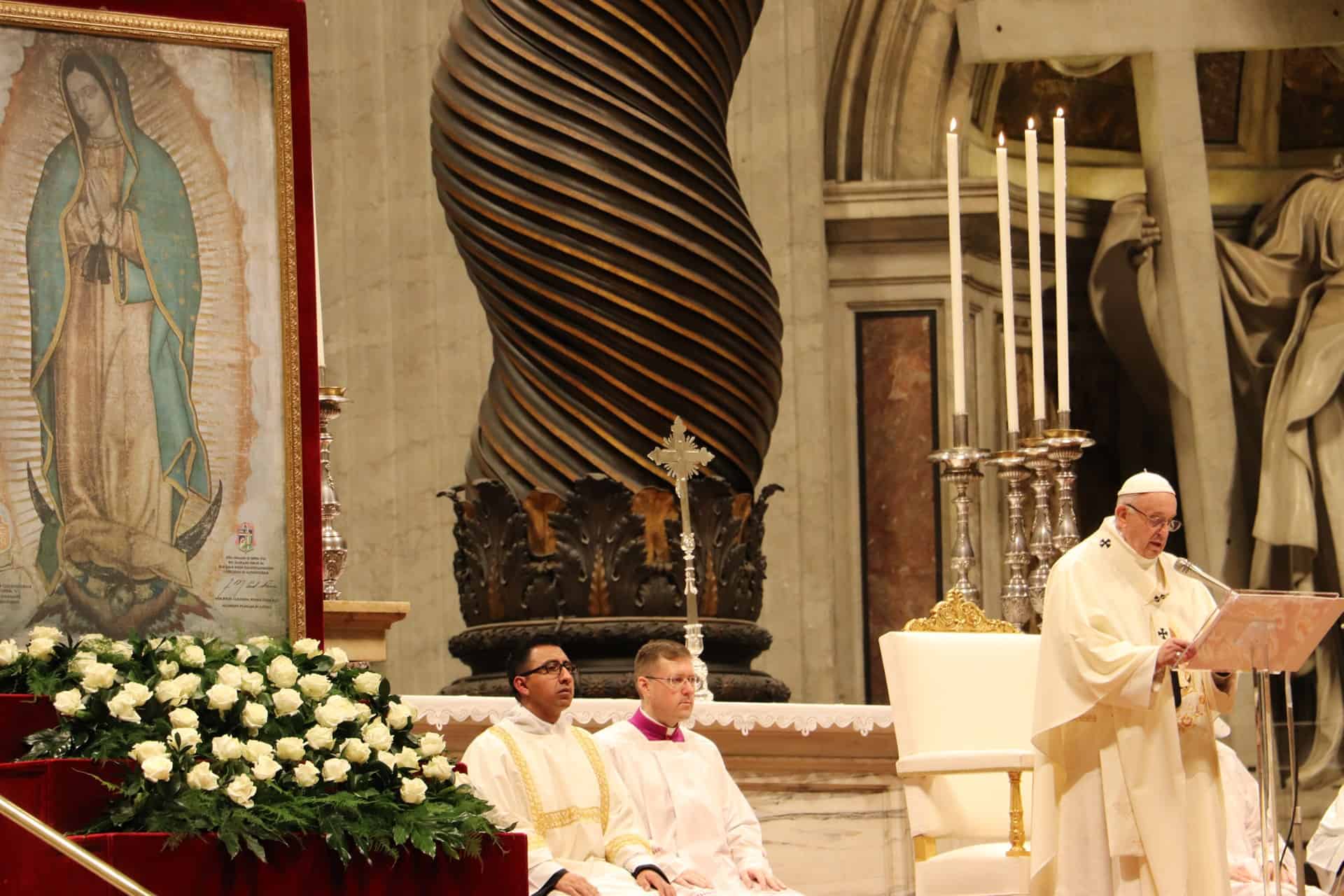 Destaca el papa Francisco la importancia de la oración y las lágrimas