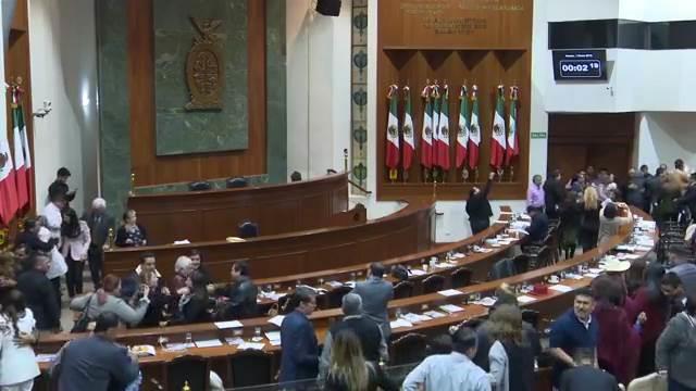 Llama Congreso a que secretarios de estado cumplan obligaciones