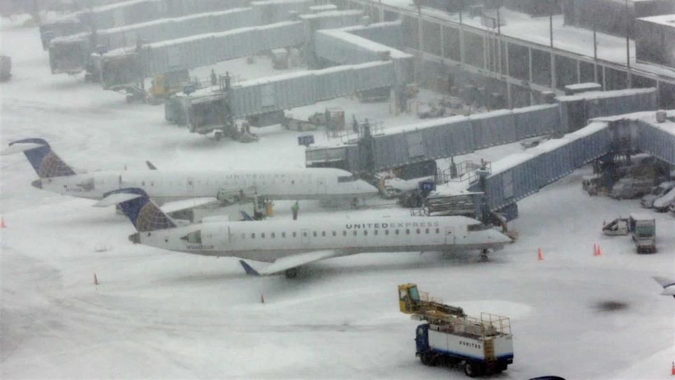 Interjet cancela ocho vuelos por frío extremo en Chicago