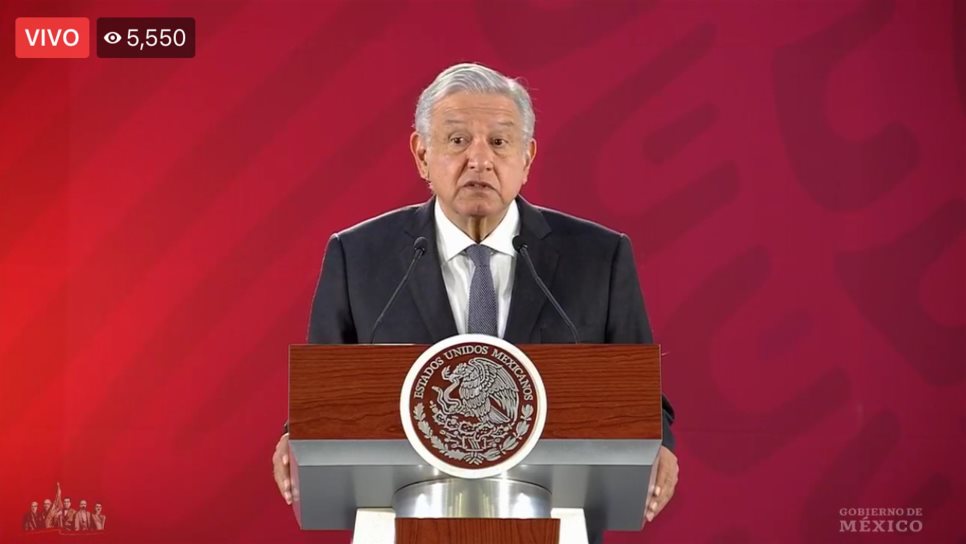 Funcionarios que participaron en la “Estafa Maestra” deben renunciar: AMLO