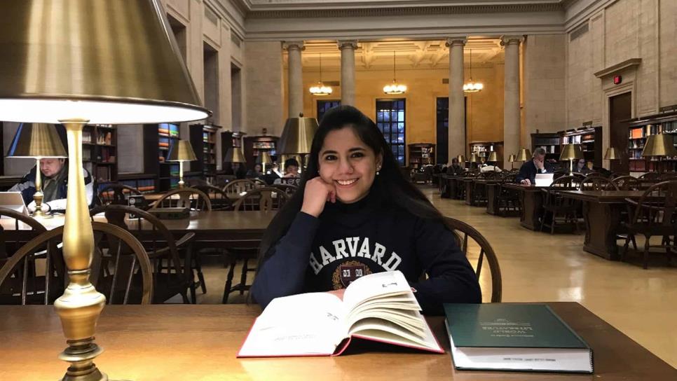 Dafne diseñará en Harvard modelo para enseñar matemáticas a niños genio