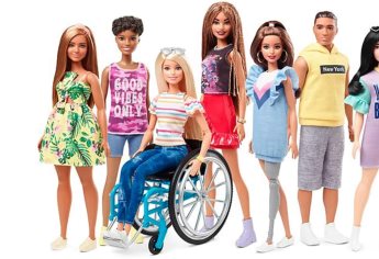 Barbie incluye en Fashionistas muñeca en silla de ruedas y con prótesis