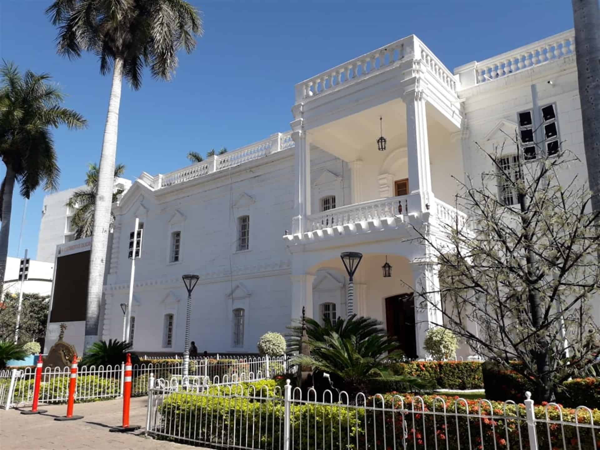 No se condonarán impuestos a empresas: Estrada Ferreiro