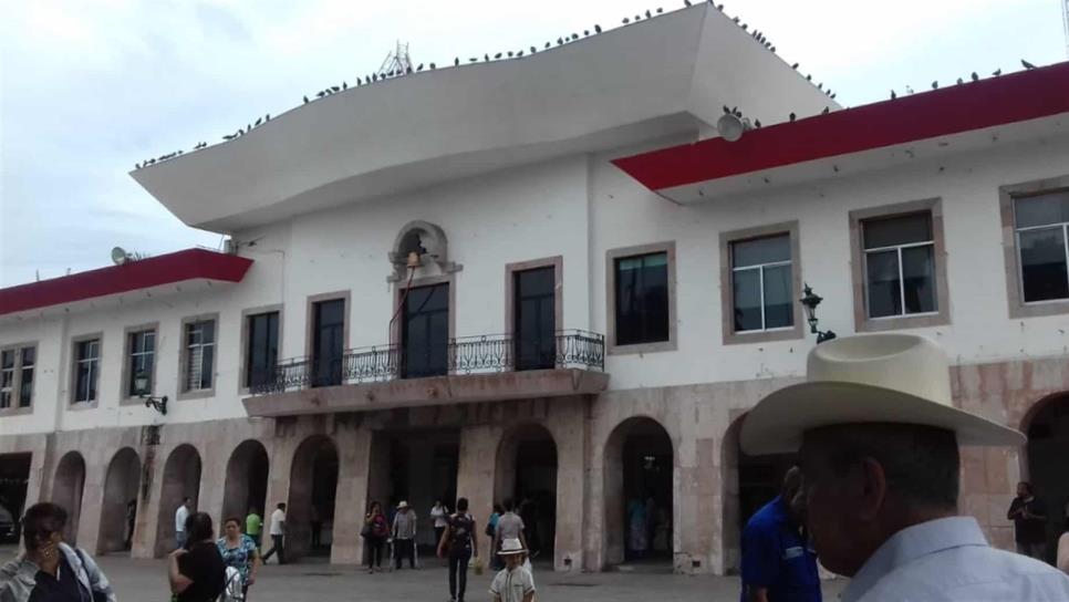 Funcionarios de Mazatlán hacen proselitismo en horarios de trabajo, denuncian
