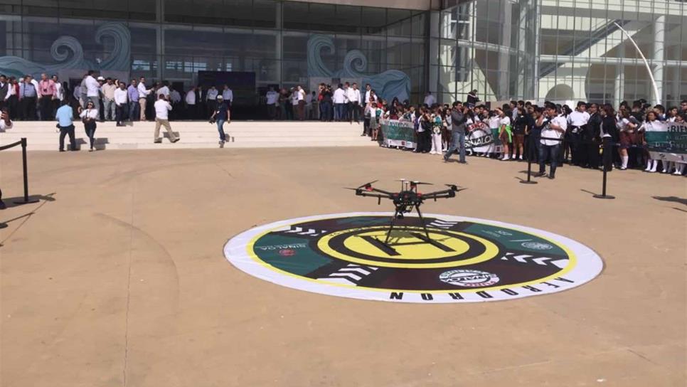 Inauguran en Conalep especialidad de Pilotaje de drones