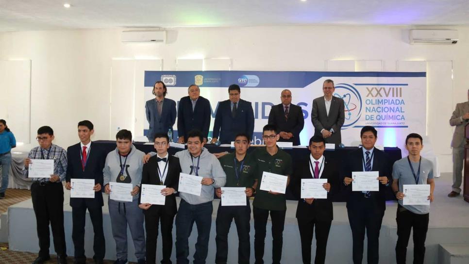 Entregan medallas a ganadores de Olimpiada Nacional de Química