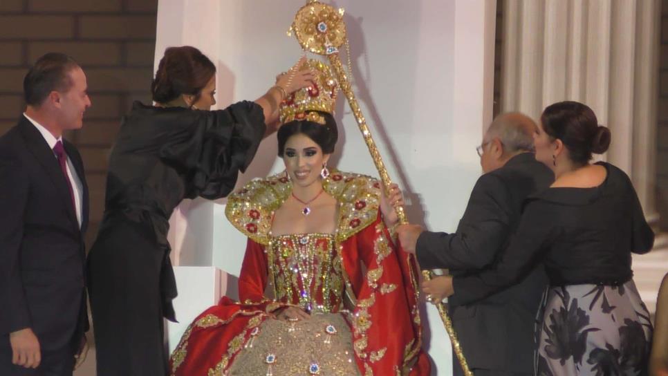 Coronan a Karla II como Reina del Carnaval Mazatlán 2019
