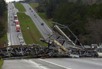 Tornados dejan 14 muertos a su paso por estados de Alabama y Georgia