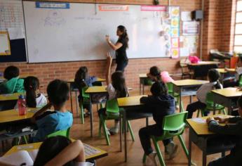 Crece número de niños y jóvenes en educación obligatoria