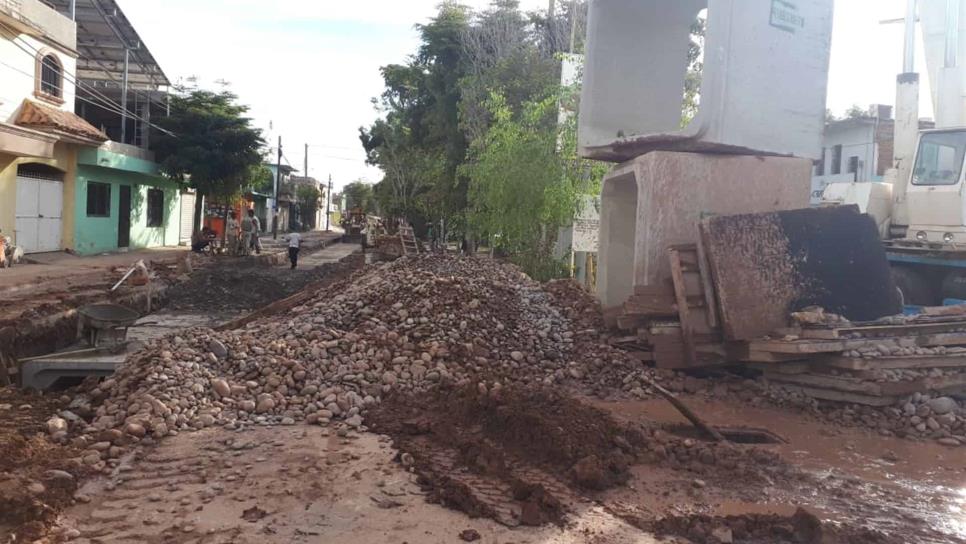 Surge inconformidad por trabajos en el pluvial Centenario