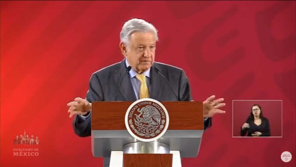 Llama López Obrador a garantizar igualdad entre hombres y mujeres