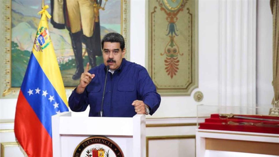 Maduro da 72 horas a diplomáticos de EUA para que abandonen Venezuela