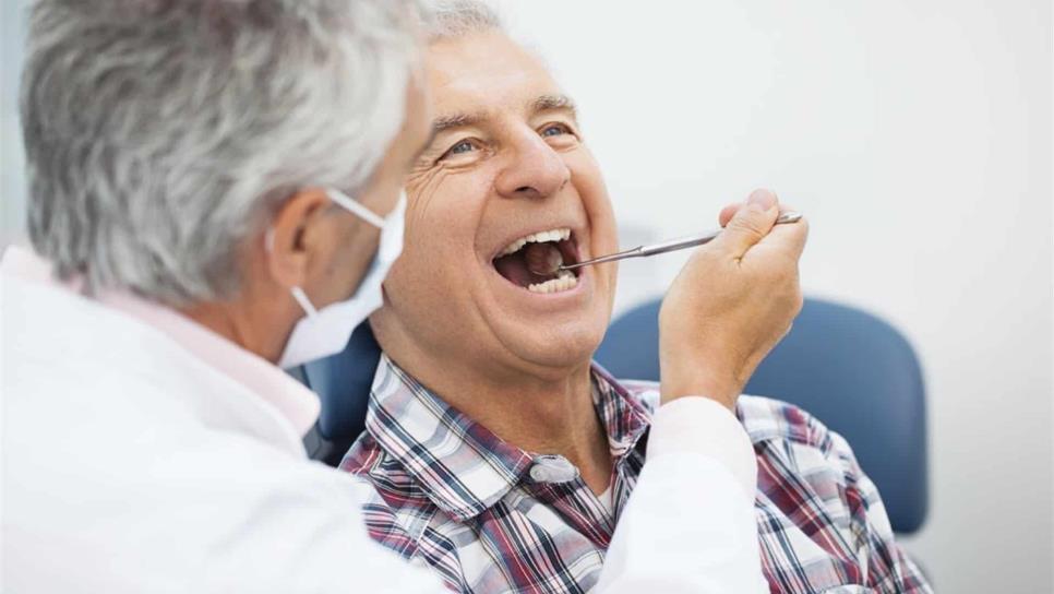 Cepillarse los dientes podría reducir riesgo de diabetes