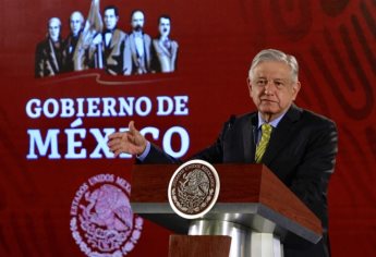 Destaca AMLO acuerdo con maestros y agradece apertura al diálogo