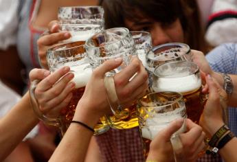 Exhortan a evitar consumo de alcohol en reuniones familiares