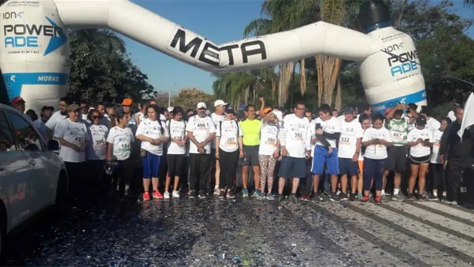 Llevan a cabo caminata por el Día Mundial del Agua en Culiacán