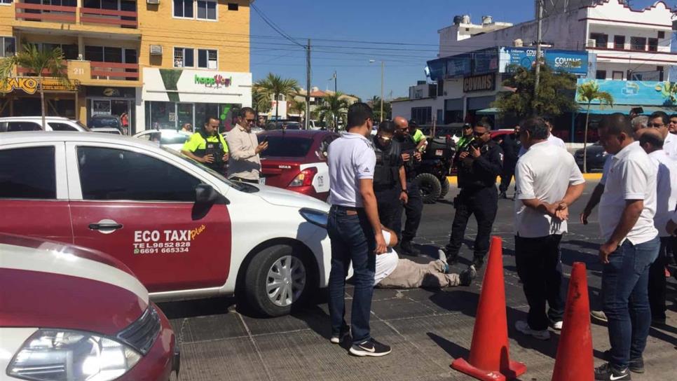 Taxistas vuelven a bloquear a unidad de Atamsa