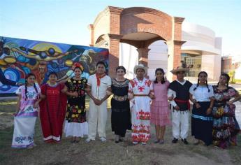 “Jóvenes escribiendo el futuro” beneficia a alumnos de UAIS