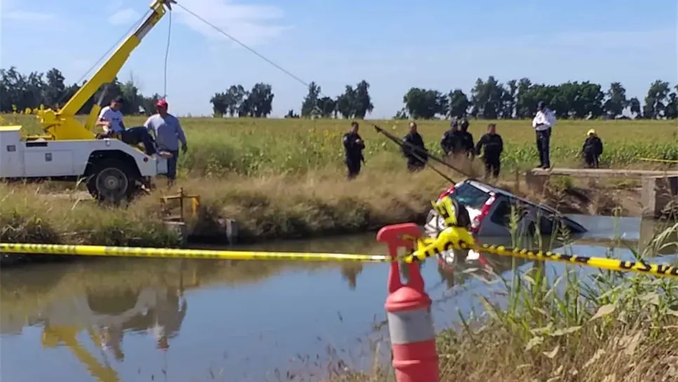Encuentran ejecutado en un canal al policía de Guasave levantado en El Burrión