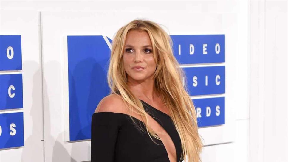 Britney Spears, angustiada por su padre, se interna en psiquiátrico