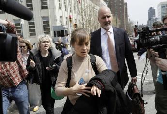 Allison Mack, a la cárcel 40 años por extorsión sexual