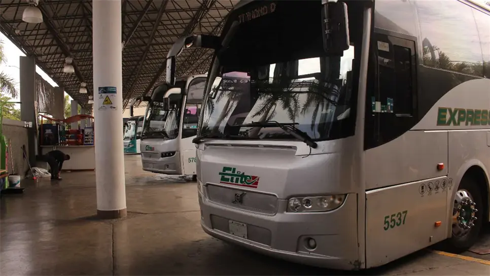 Falta de competencia eleva precios en transporte federal de pasajeros