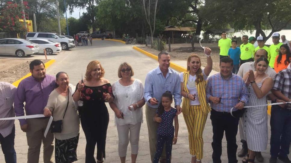 Inaugura gobernador trabajos de adoquinamiento de El Fuerte-La Galera