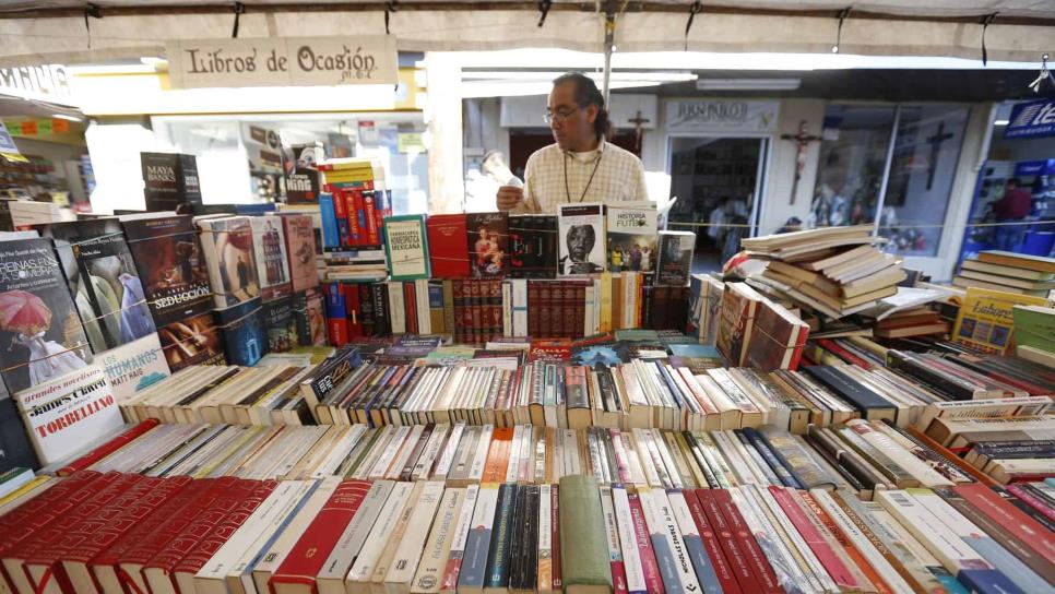 Disminuye número de lectores de libros en México Disminuye número de lectores de libros en México