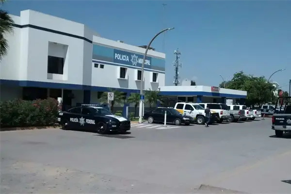 Denuncian a juez de barandilla que deja sin casa a su mamá Denuncian a juez de barandilla que deja sin casa a su mamá