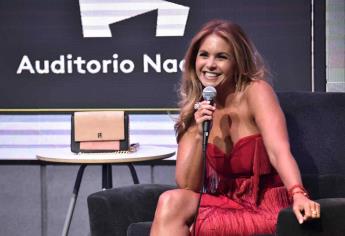 Lucero afirma que disfrutó al máximo su niñez