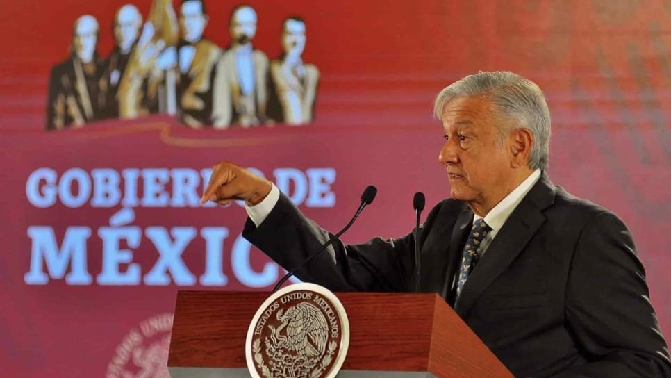 Reconoce AMLO importancia de redes sociales en la vida pública