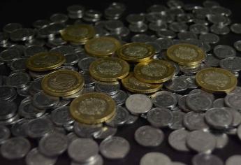 Peso retrocede ante aversión al riesgo en mercados globales