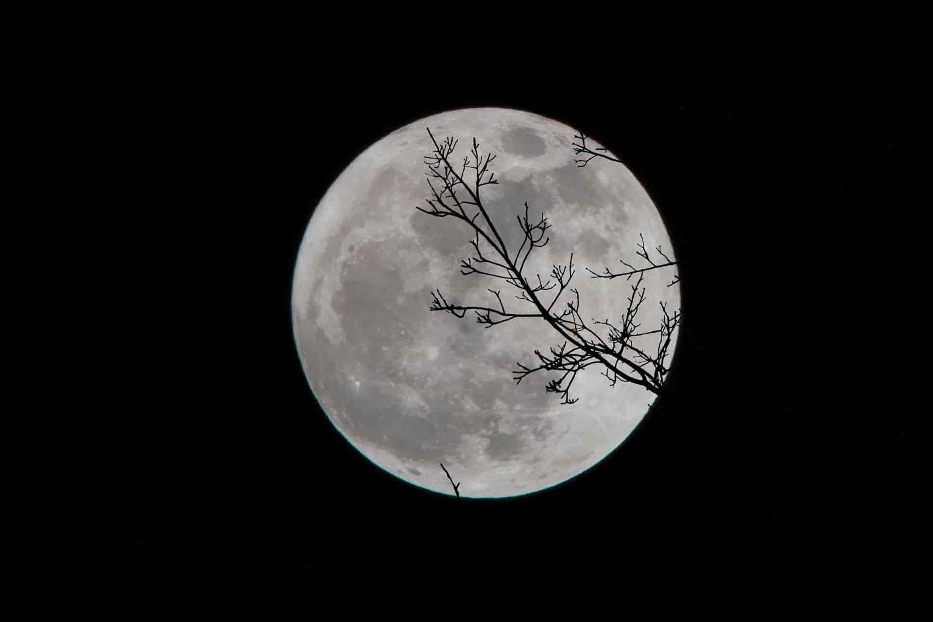 La Luna se formó con materiales de la Tierra, según estudio