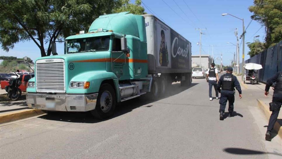 Policías estatales rescatan a dos levantados en Navolato