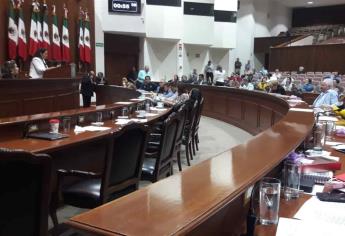 Diputados olvidan pacto de civilidad y se enfrentan en tribuna