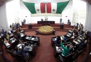 Con Michoacán suman 18 Legislaturas respaldo a reforma educativa