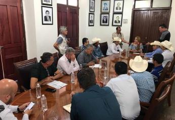 Anuncia alcaldesa de El Fuerte programa de apoyo a sector ganadero