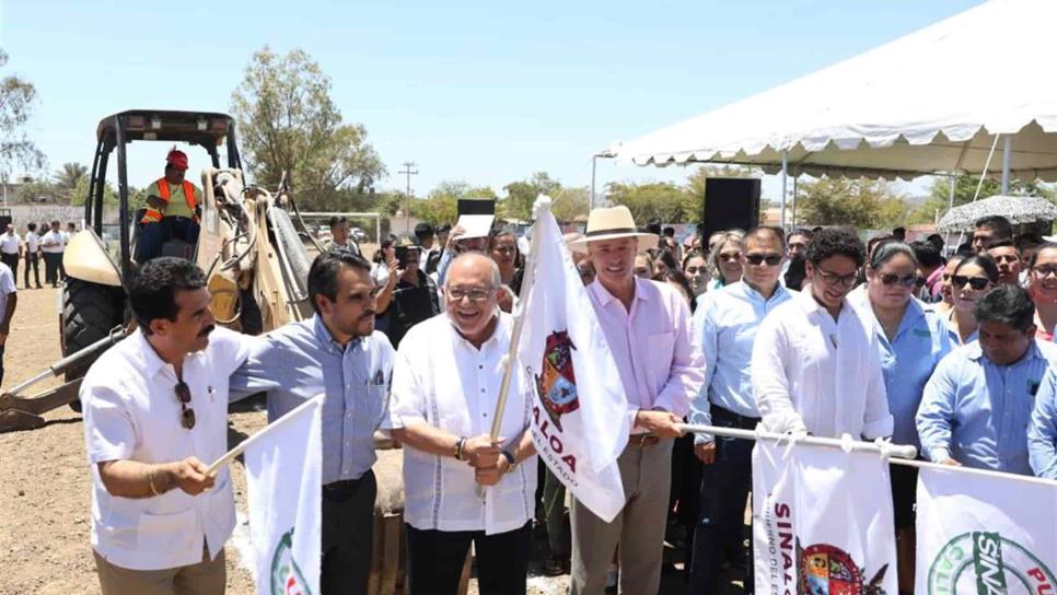 Coloca gobernador primera piedra del nuevo Cobaes 37 en Mazatlán