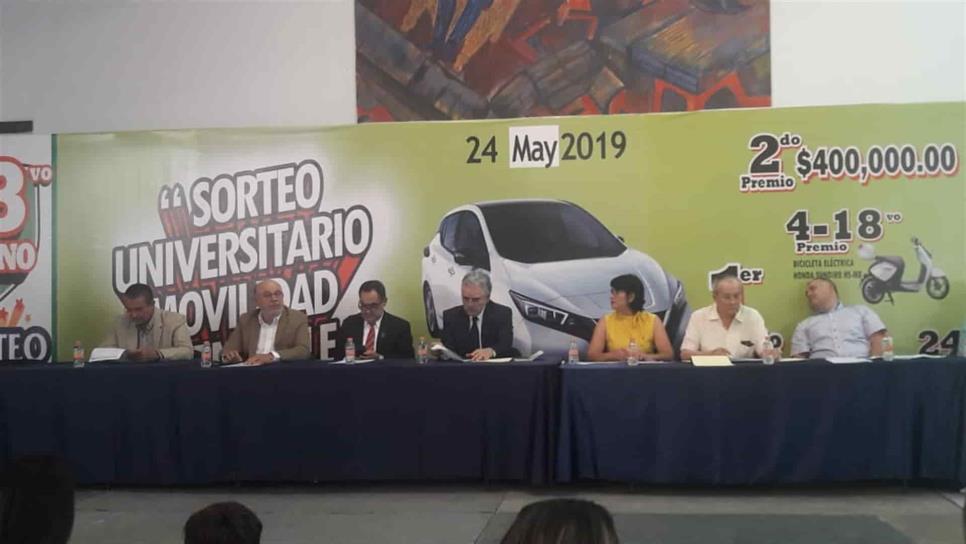 De Guamúchil el ganador del automóvil del sorteo universitario UAS