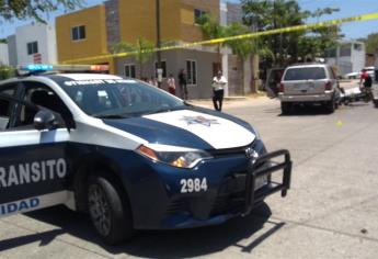 Fallece motociclista embestido por camioneta en Culiacán