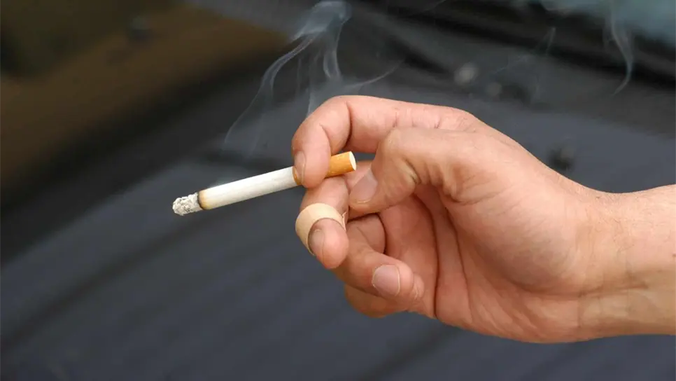 Llama el CIJ a evitar o dejar el cigarro