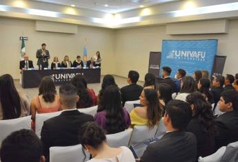 Egresan 38 jóvenes de tres licenciaturas de la Univafu