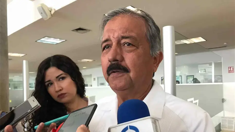 Responde Estrada Ferreiro a líder de MC