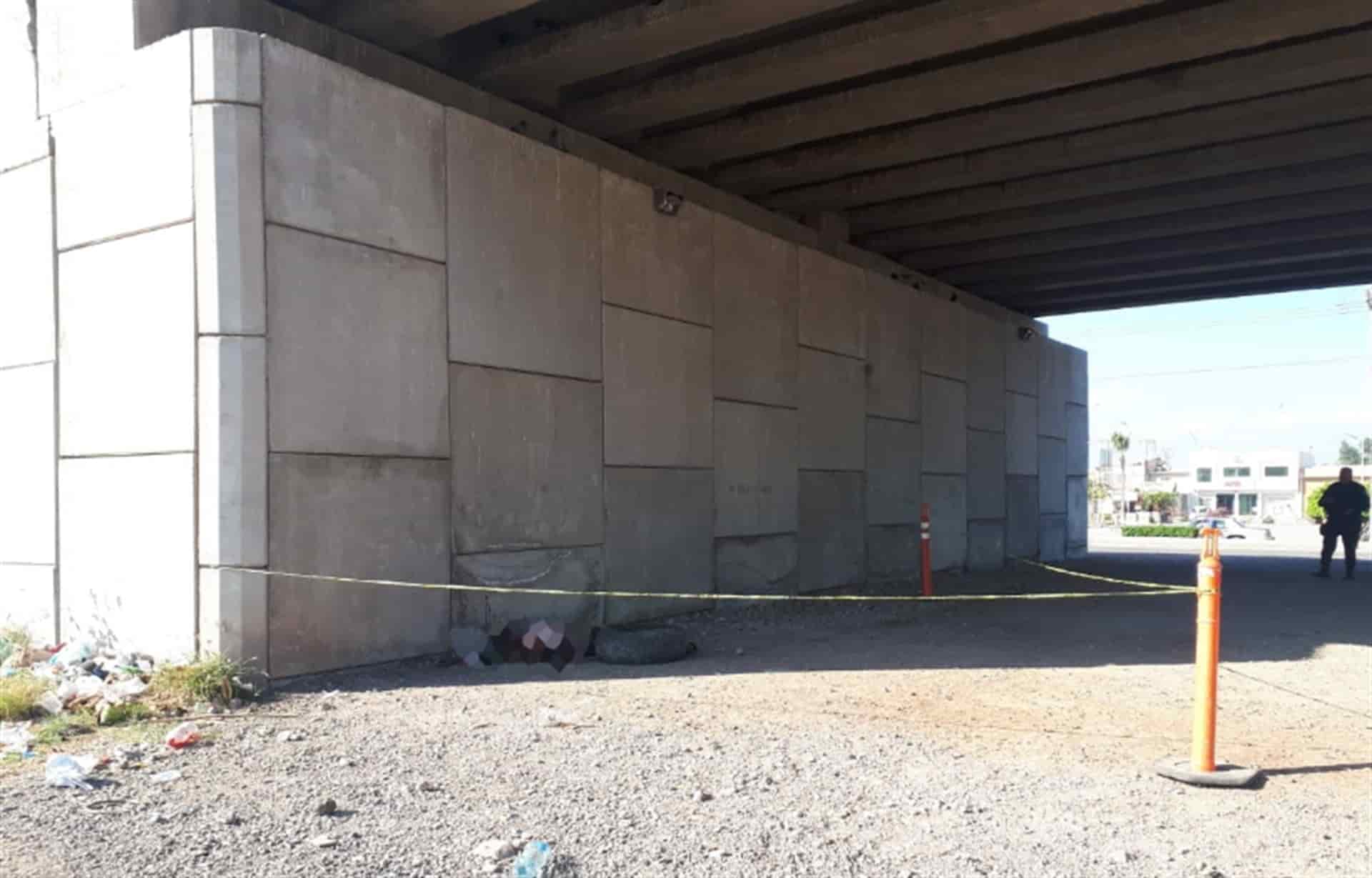 Encuentran sin vida a hombre bajo el puente de Juan José Ríos